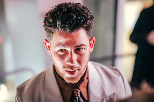 nickjonas-002